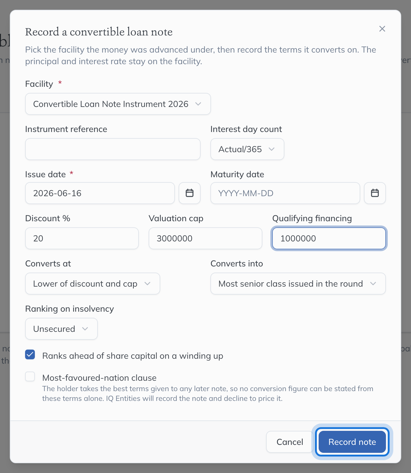 The Record a convertible loan note dialog: the facility, issue date, a 20% discount, a 3,000,000 valuation cap and a 1,000,000 qualifying financing.